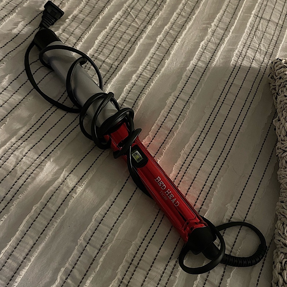 Bed head wand